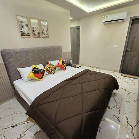 Zipcode Stay อัครา ภายนอก รูปภาพ
